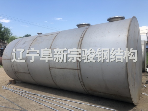 臥式白鋼儲罐，大型防腐化工儲罐